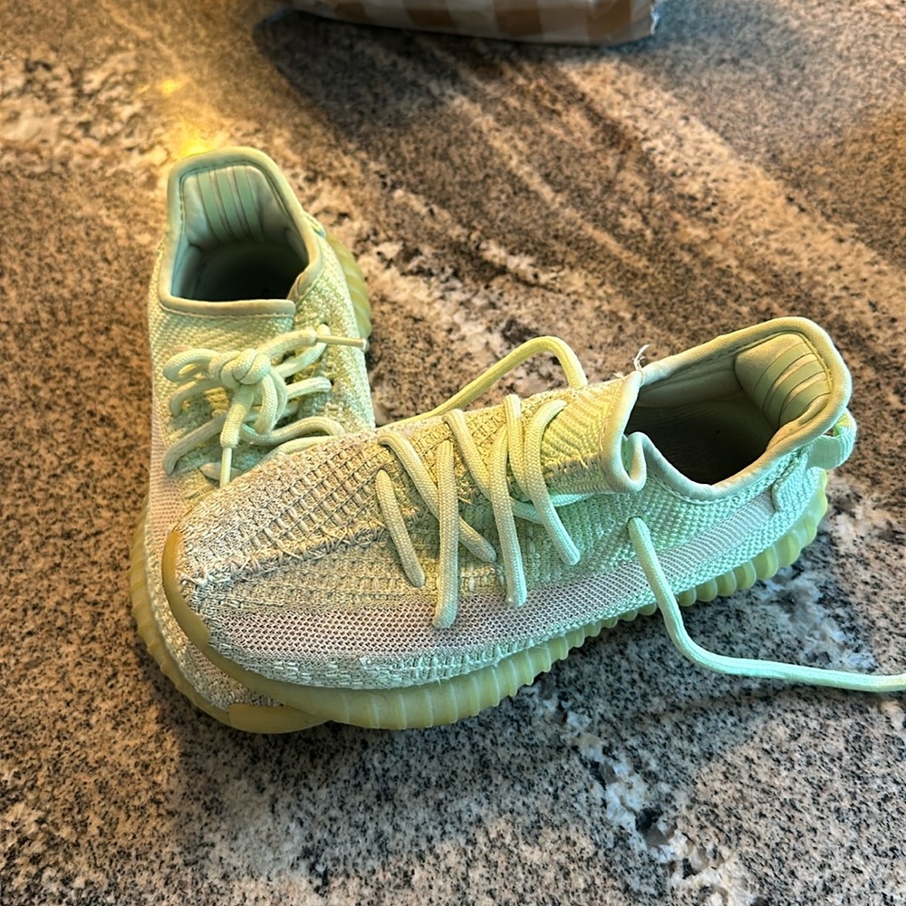 Yeezy 350 boost